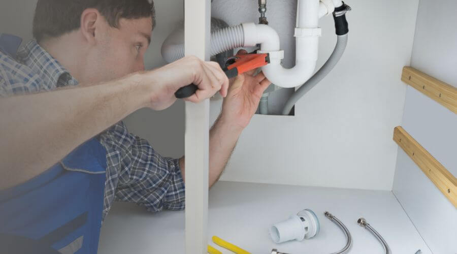 Local expert plumbing services in Racine, OH